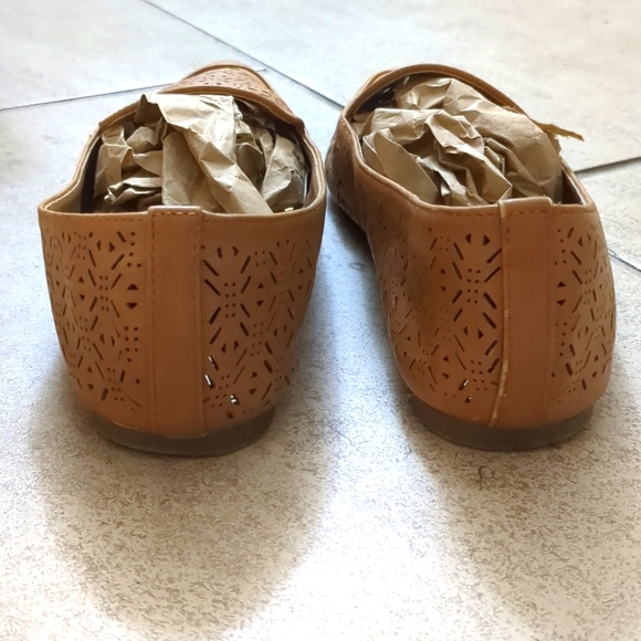 Tan Laser Cut Flats - Picture 4 of 5